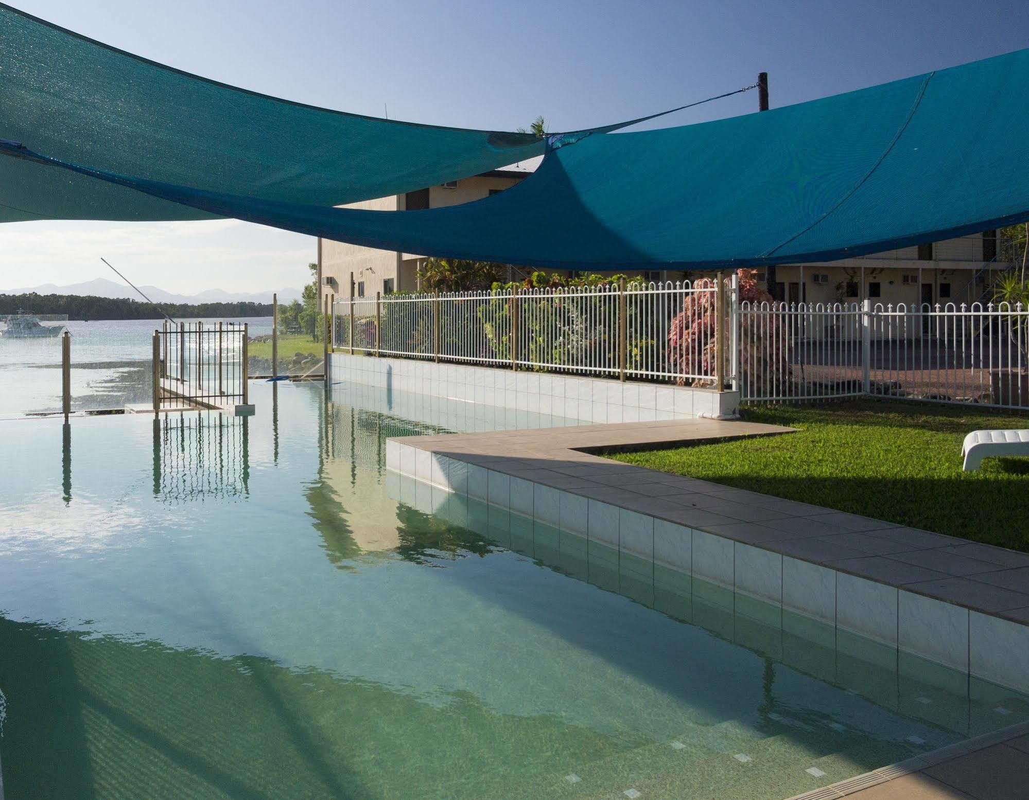 Hinchinbrook Marine Cove Resort Lucinda Buitenkant foto