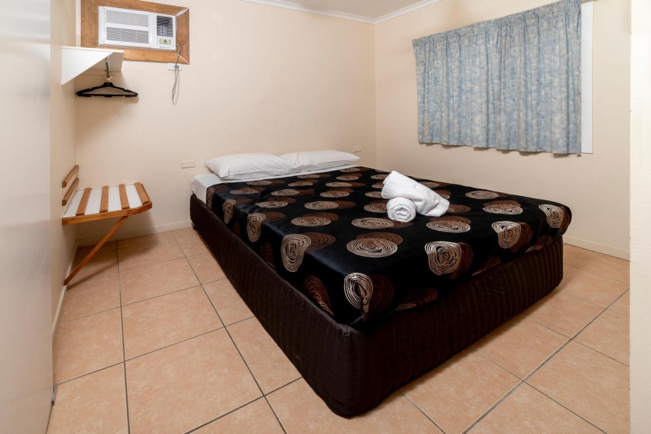 Hinchinbrook Marine Cove Resort Lucinda Buitenkant foto