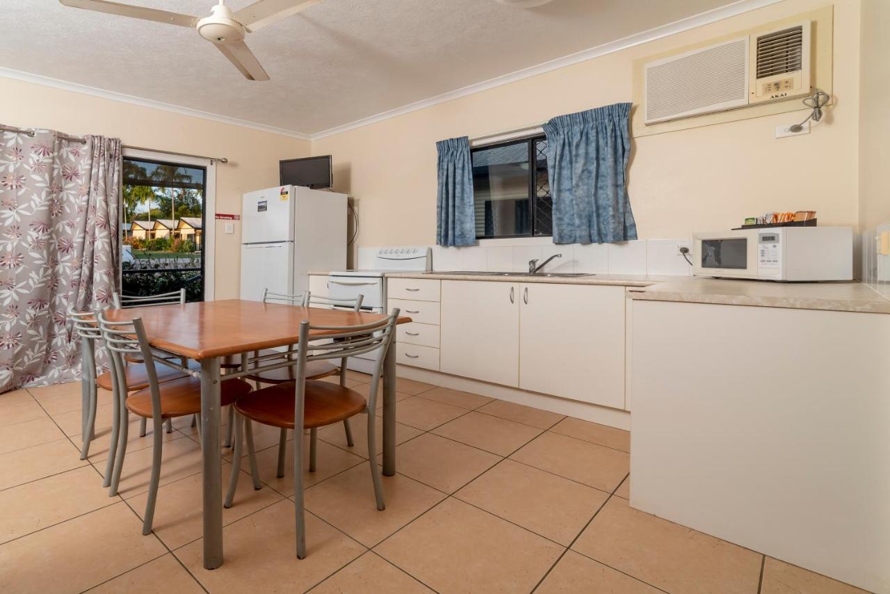 Hinchinbrook Marine Cove Resort Lucinda Buitenkant foto