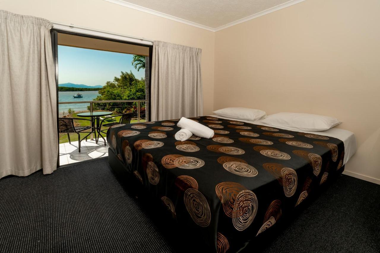 Hinchinbrook Marine Cove Resort Lucinda Buitenkant foto